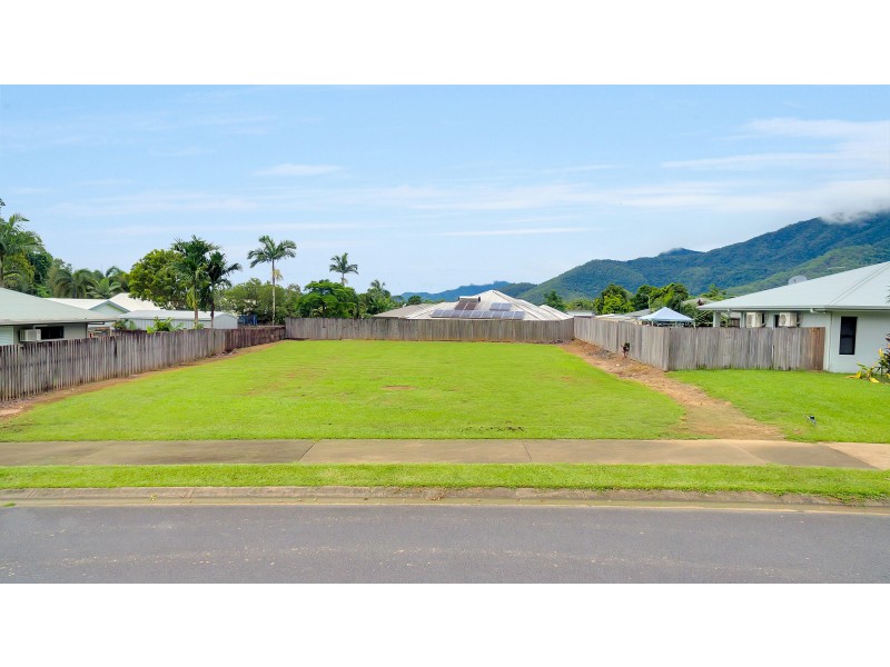 3 AINSCOW DRIVE, Bentley Park QLD 4869
