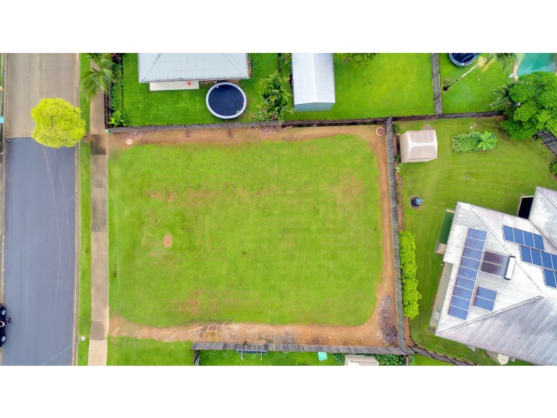 3 AINSCOW DRIVE, Bentley Park QLD 4869