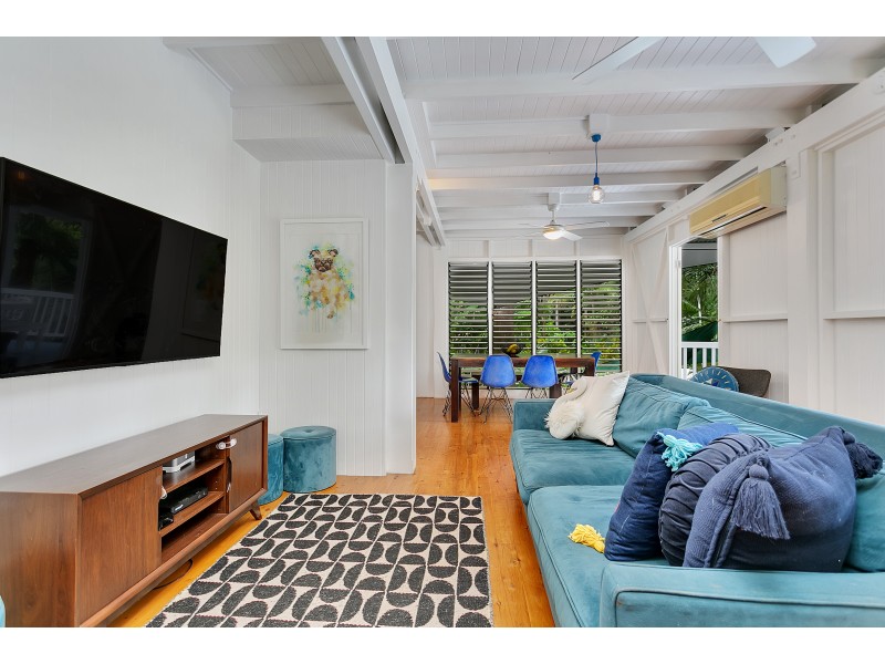 3 STUART STREET (access via Walsh St Lane Way), Edge Hill QLD 4870