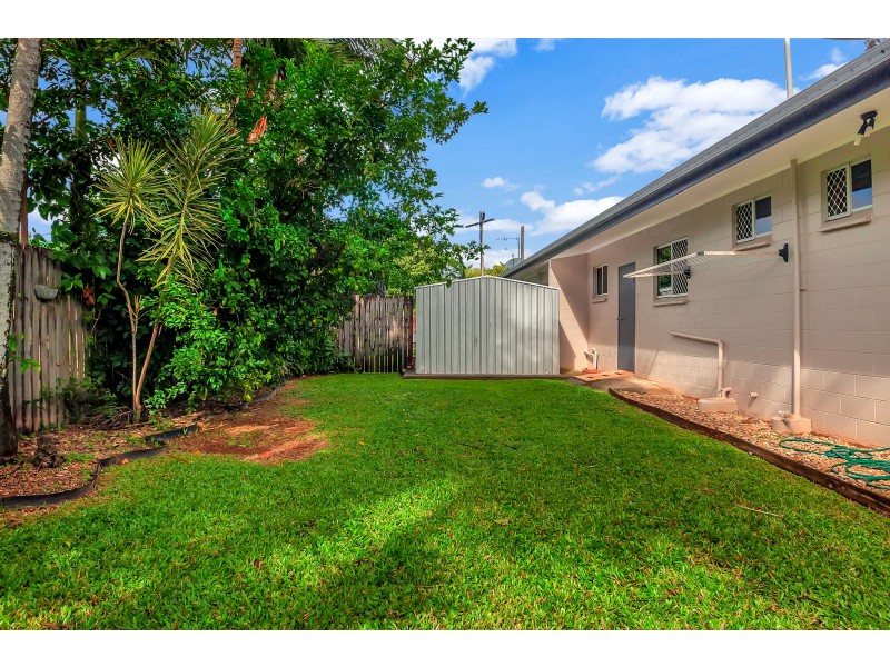 18 Maria Street, Woree QLD 4868