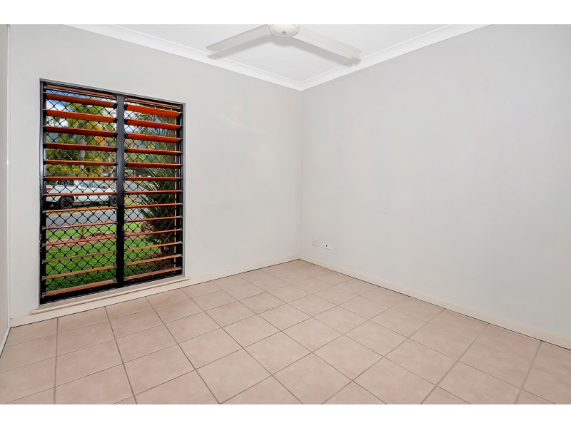 10 ETTY STREET, Kewarra Beach QLD 4879