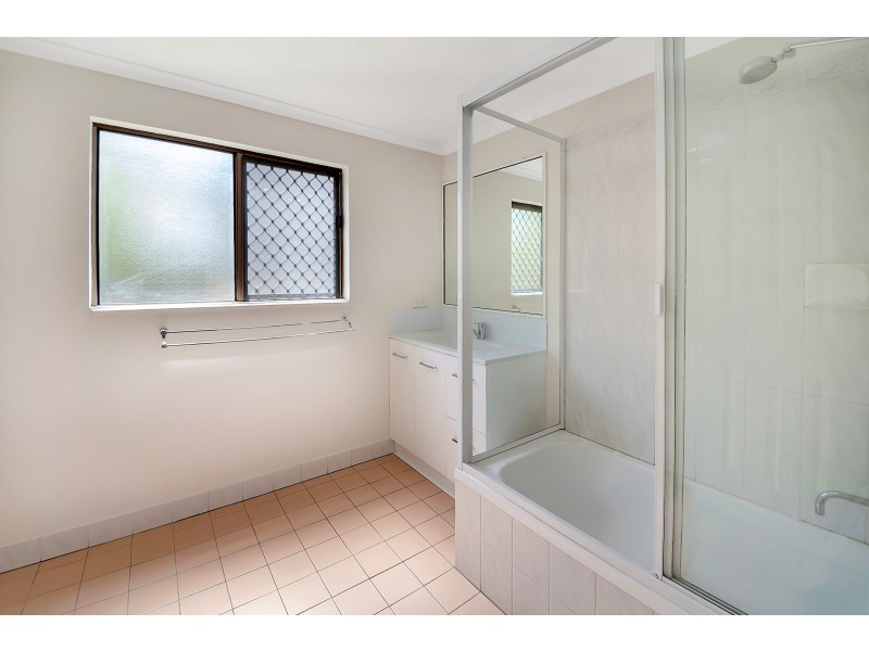 5/17 Grantala Street, Manoora QLD 4870