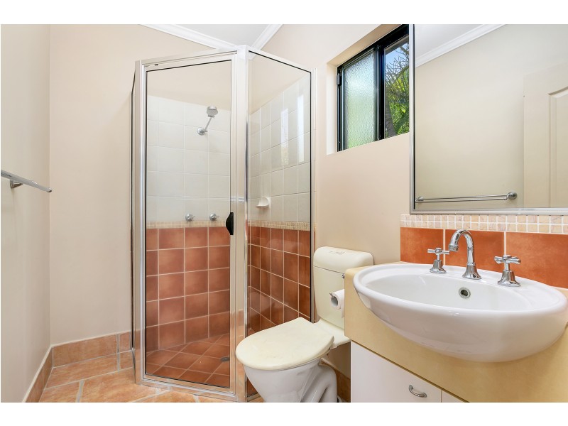 2 Jumna Close, Bentley Park QLD 4869