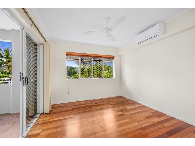 4/110-118 Moore Street, Trinity Beach QLD 4879