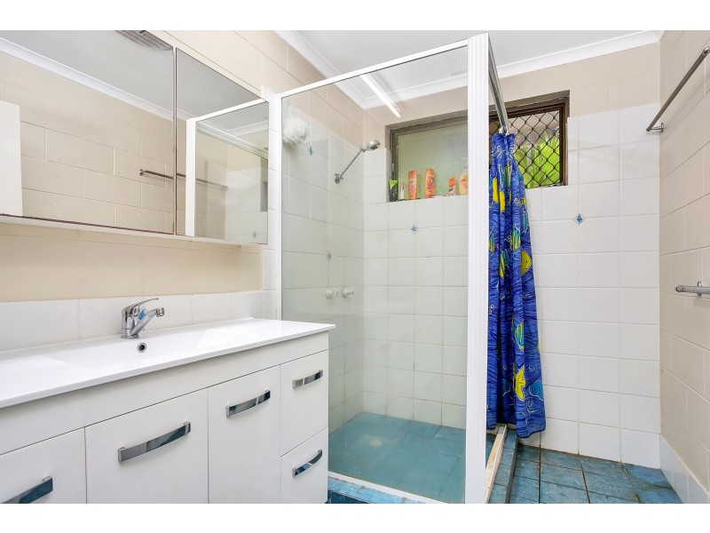 7 Armbrust Street, Manoora QLD 4870