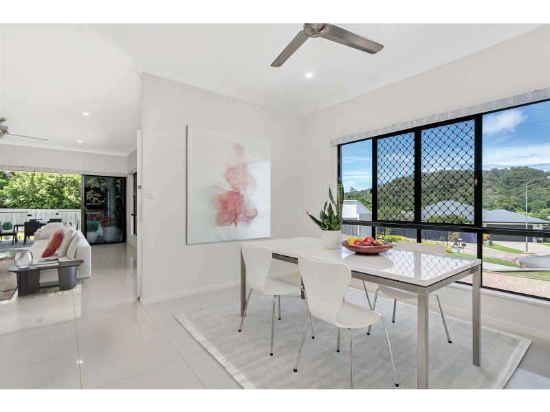 17 Parrot Close, Kanimbla QLD 4870