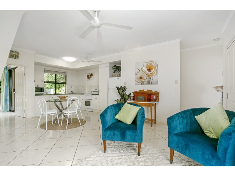 11 Yellowfin Close, Kanimbla QLD 4870