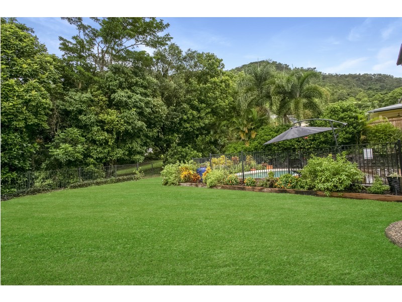 11 Yellowfin Close, Kanimbla QLD 4870