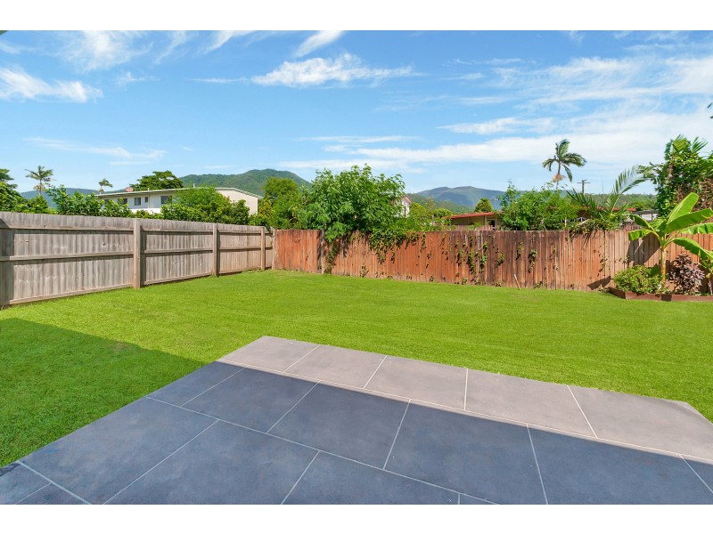29 Mulligan Street, Manoora QLD 4870