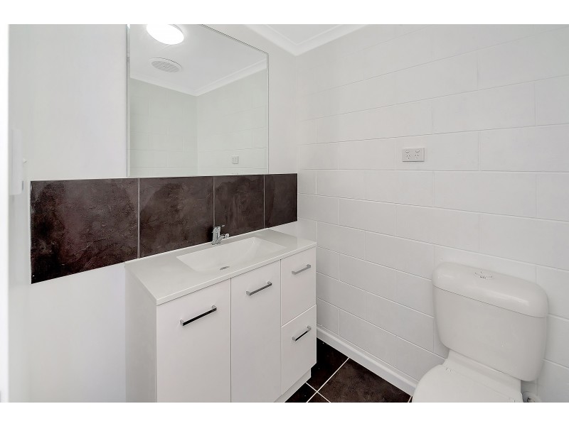 29 Mulligan Street, Manoora QLD 4870