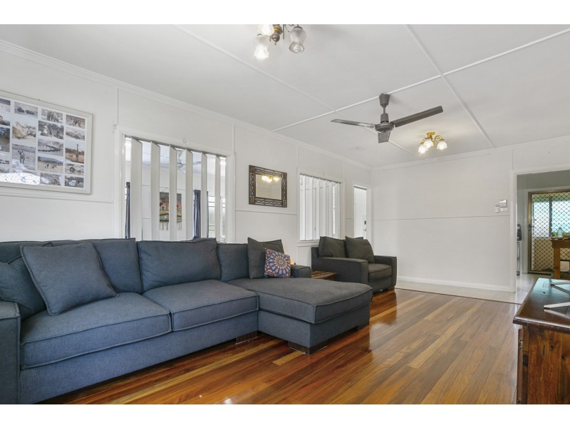 18 Cominos Place, Manunda QLD 4870