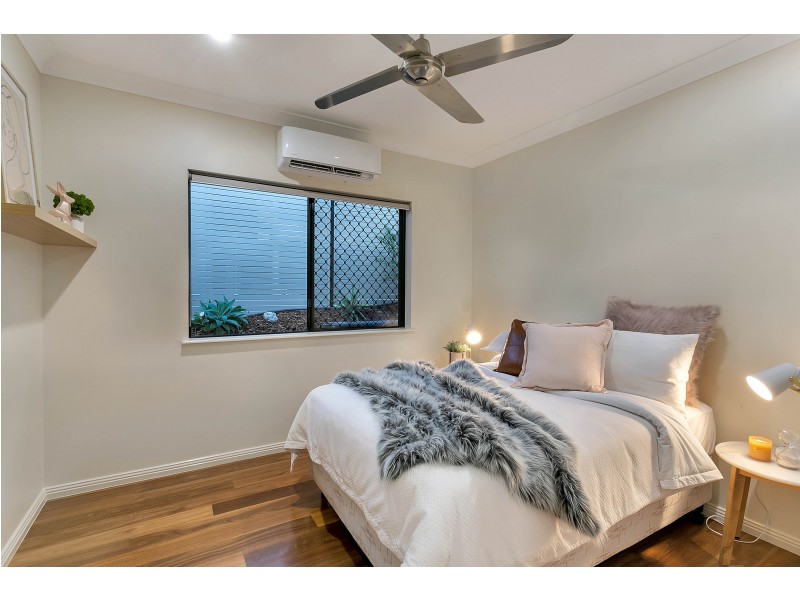 14 Mist Green Close, Brinsmead QLD 4870