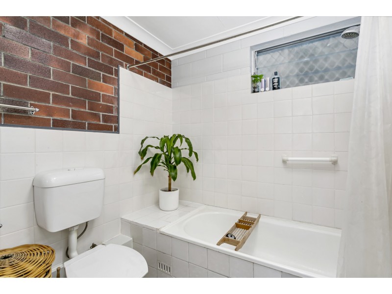 6/6 Crathern Close, Edge Hill QLD 4870