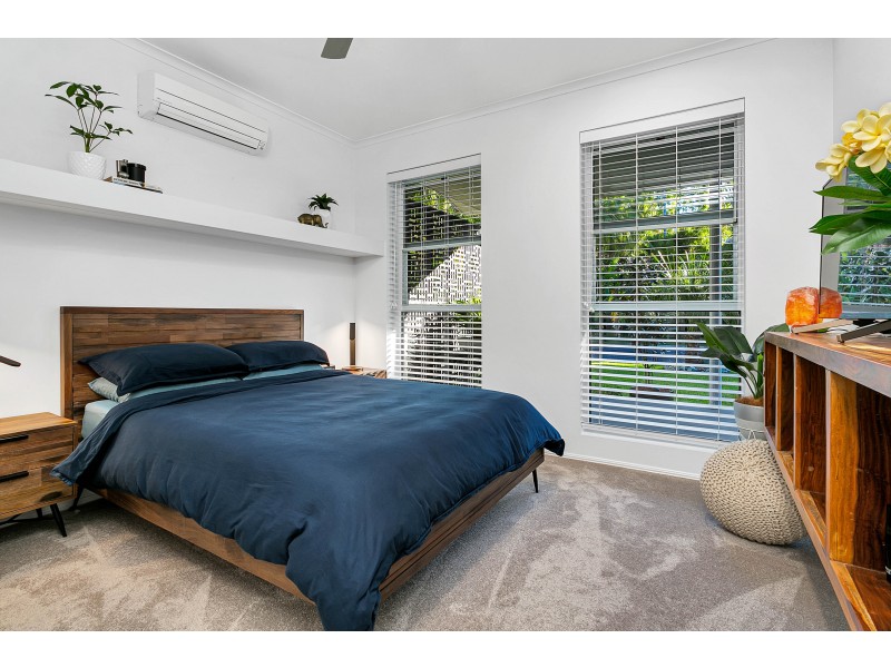 40 Satellite Street, Clifton Beach QLD 4879