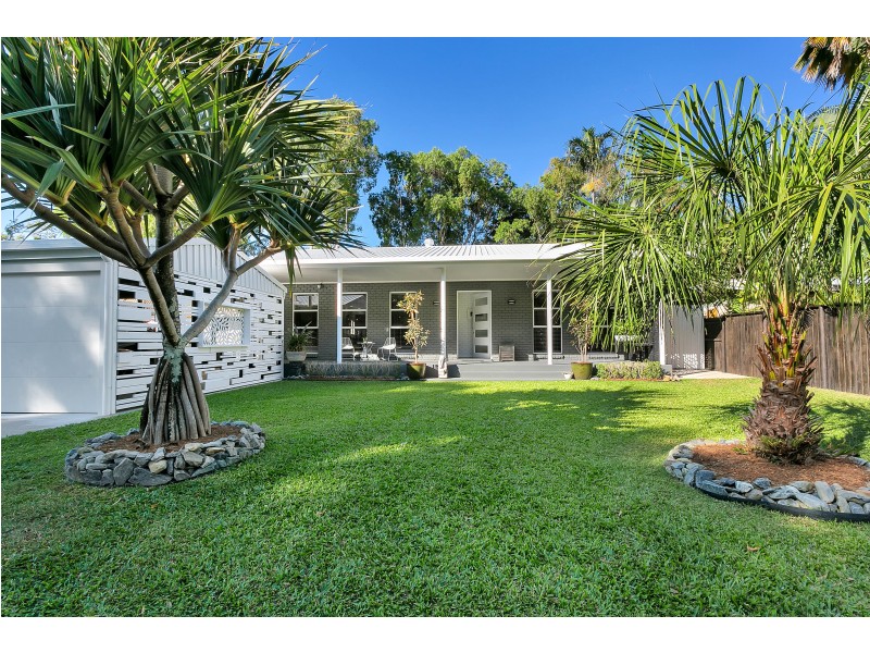 40 Satellite Street, Clifton Beach QLD 4879