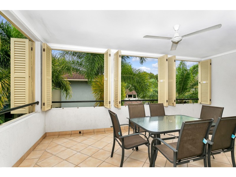 715/2 Greenslopes Street, Cairns North QLD 4870