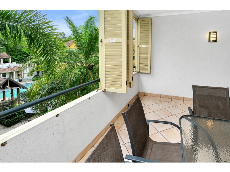 715/2 Greenslopes Street, Cairns North QLD 4870