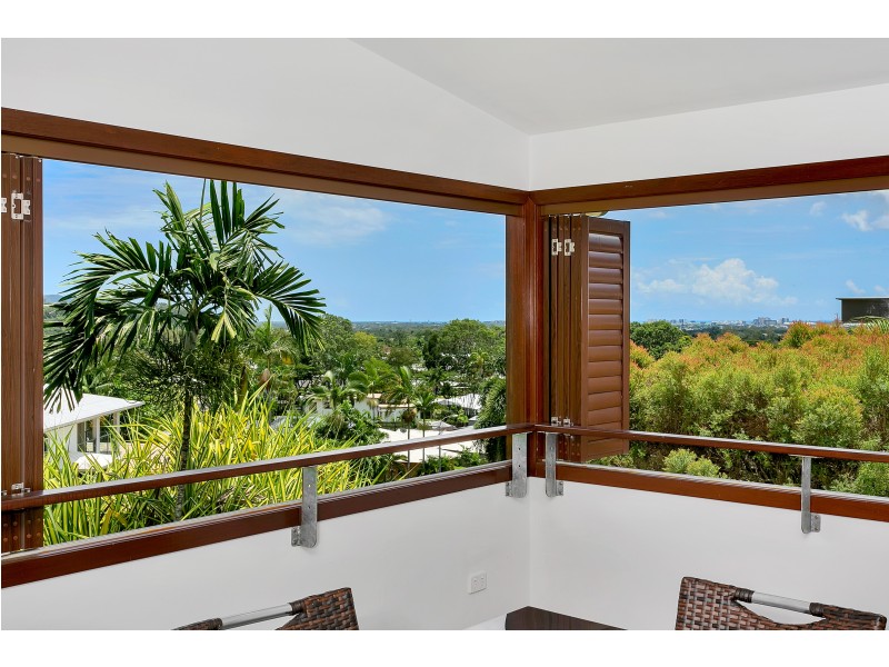 14 Gouldian Street, Bayview Heights QLD 4868