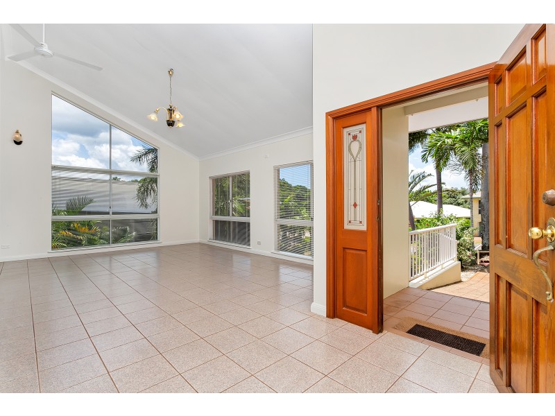 14 Gouldian Street, Bayview Heights QLD 4868