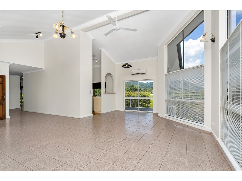 14 Gouldian Street, Bayview Heights QLD 4868