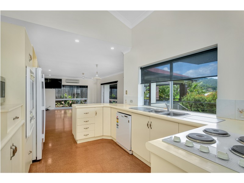 14 Gouldian Street, Bayview Heights QLD 4868