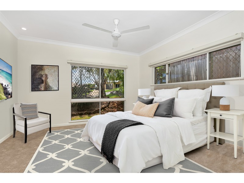 14 Gouldian Street, Bayview Heights QLD 4868