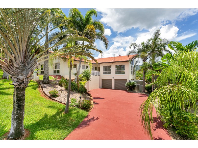 14 Gouldian Street, Bayview Heights QLD 4868