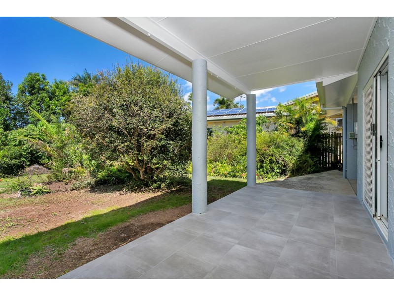 22 Damson Drive, Redlynch QLD 4870