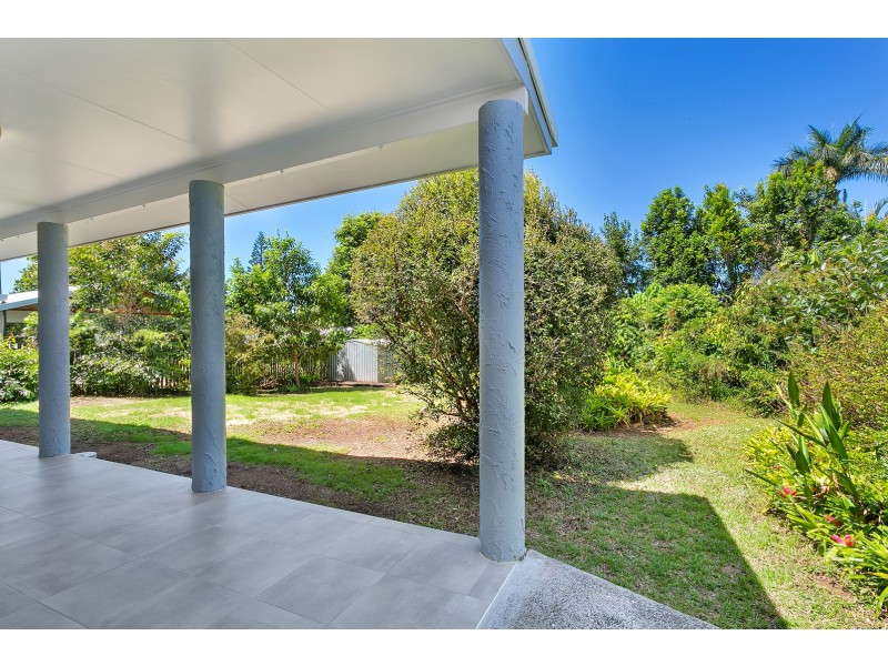 22 Damson Drive, Redlynch QLD 4870