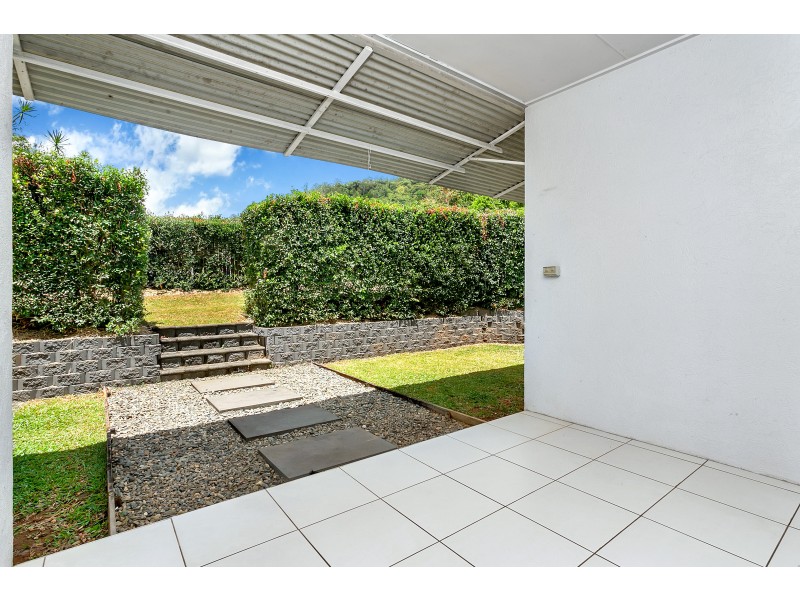 15 Sophie Close, Brinsmead QLD 4870