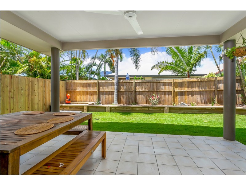 5 Kurrimine Close, Kewarra Beach QLD 4879