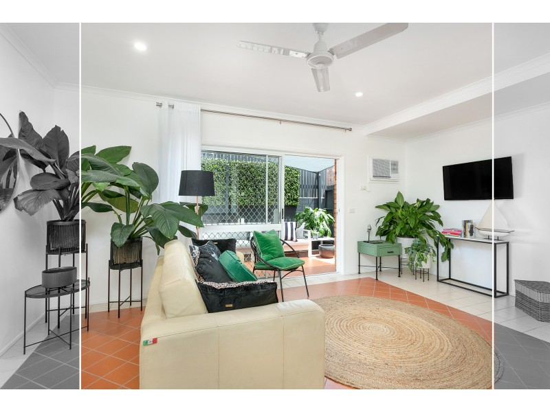 11/77 Moore Street, Trinity Beach QLD 4879