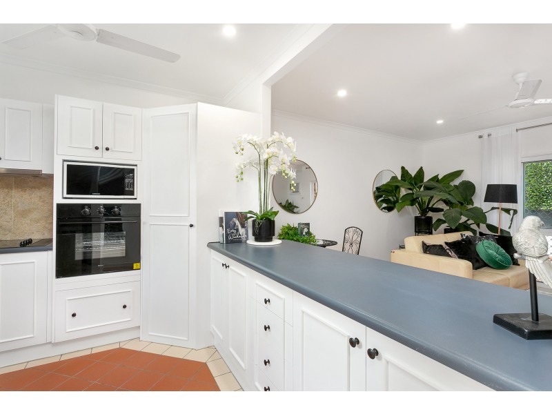 11/77 Moore Street, Trinity Beach QLD 4879