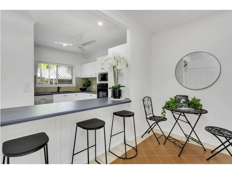 11/77 Moore Street, Trinity Beach QLD 4879