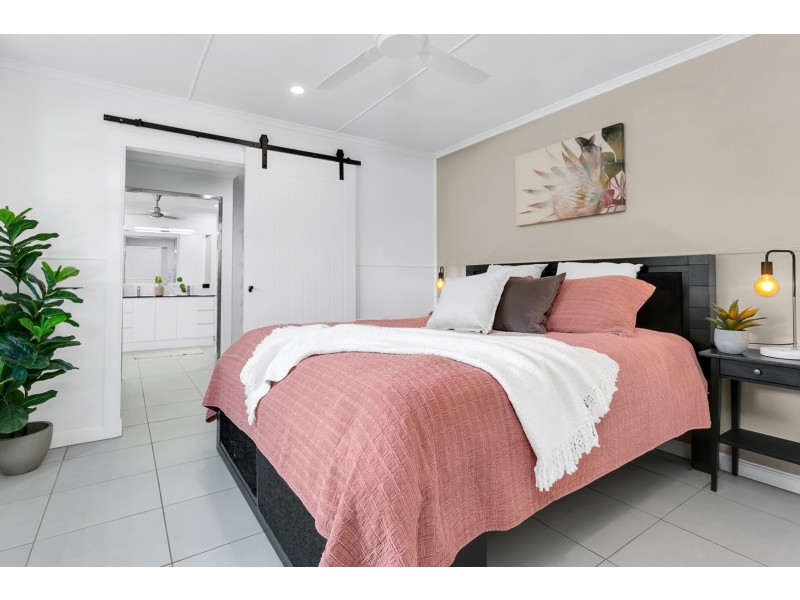 2 Vandeleur Street, Earlville QLD 4870