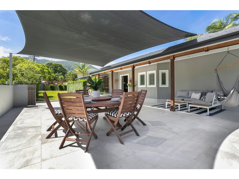 2 Vandeleur Street, Earlville QLD 4870