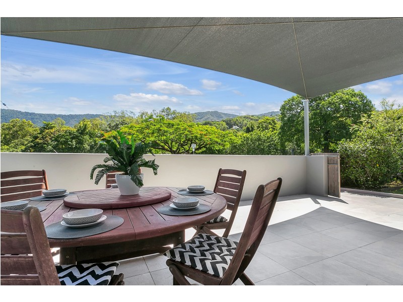 2 Vandeleur Street, Earlville QLD 4870