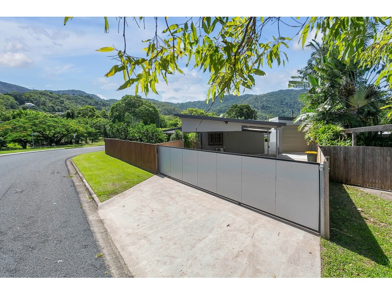 2 Vandeleur Street, Earlville QLD 4870