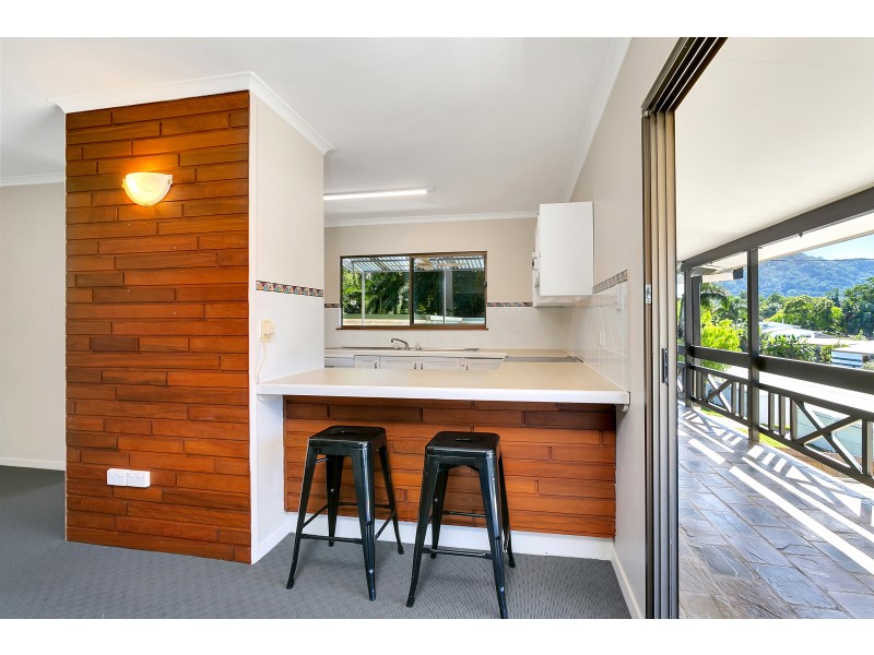 131-133 Mcmanus Street, Whitfield QLD 4870