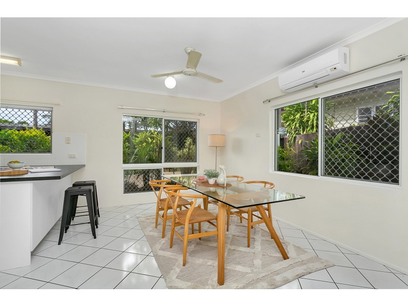 74B English Street, Manunda QLD 4870