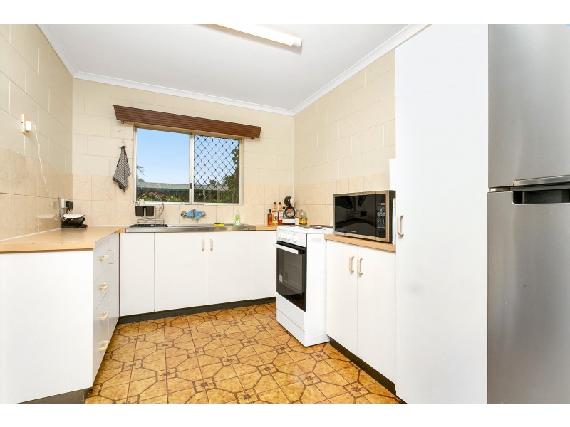 18 Maria Street, Woree QLD 4868