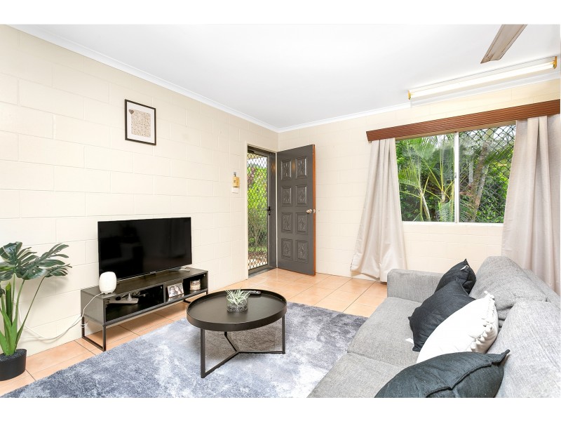 18 Maria Street, Woree QLD 4868