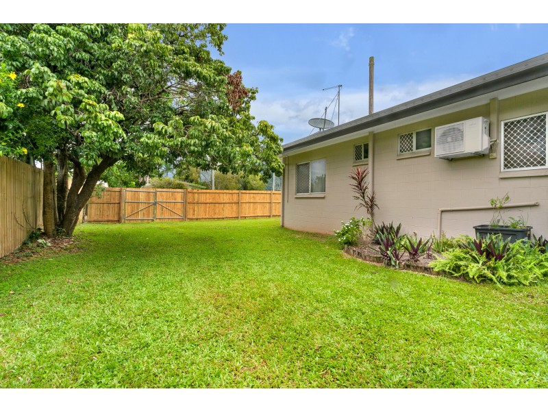 18 Maria Street, Woree QLD 4868