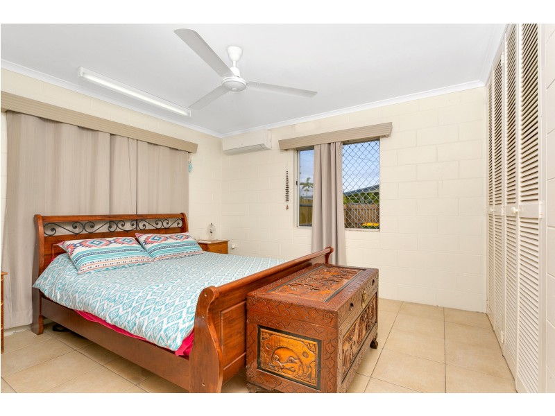 18 Maria Street, Woree QLD 4868