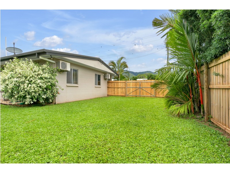 18 Maria Street, Woree QLD 4868
