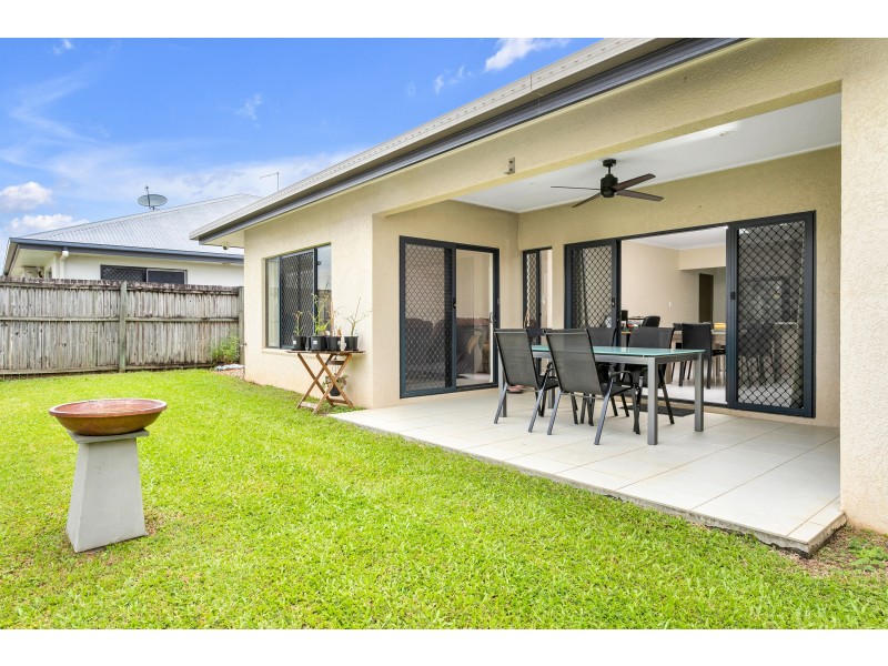 35 Hockey Avenue, Smithfield QLD 4878
