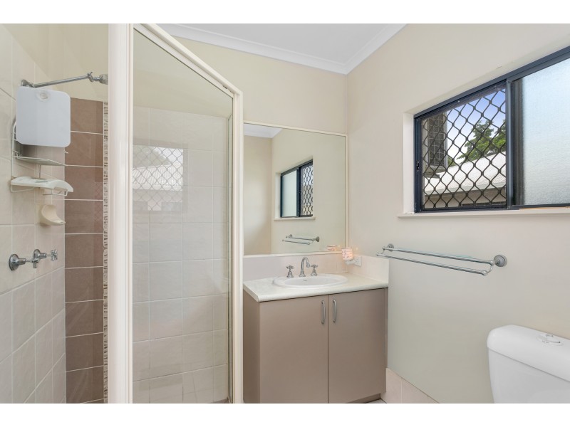 35 Hockey Avenue, Smithfield QLD 4878