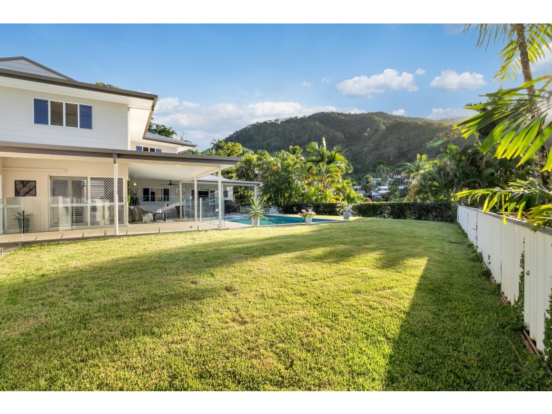 7 Dove Court, Bayview Heights QLD 4868