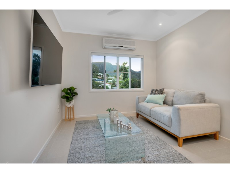 7 Dove Court, Bayview Heights QLD 4868