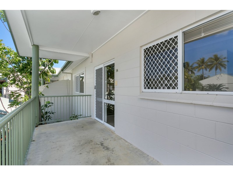 14/16 Rutherford Street, Yorkeys Knob QLD 4878